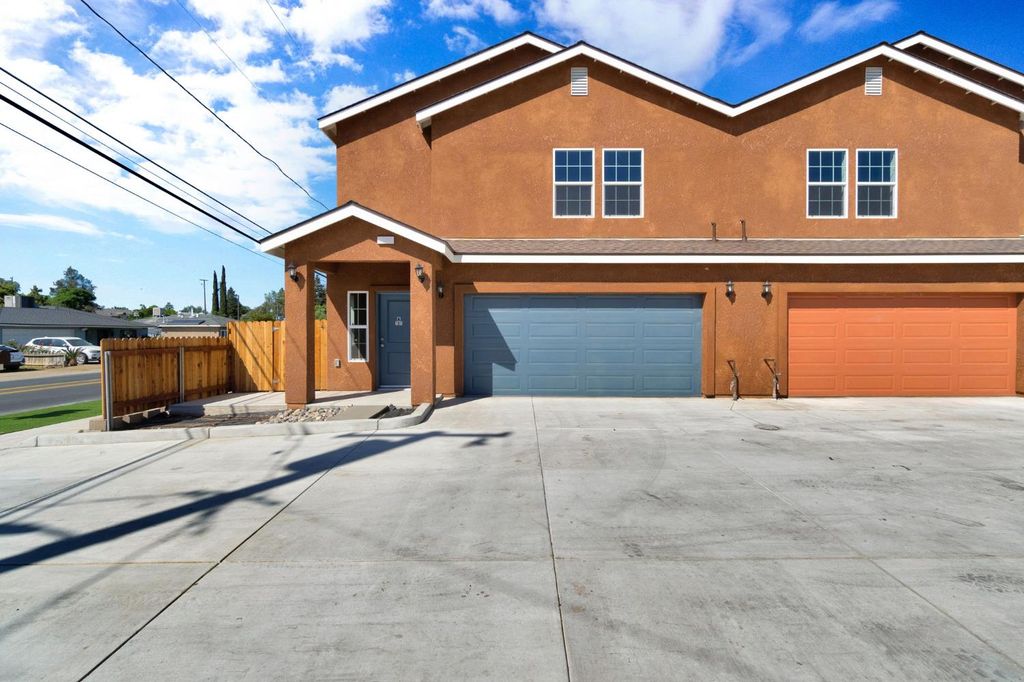 Image 3 of property listing at 5454 W Fairmont Avenue, Fresno, CA 93722