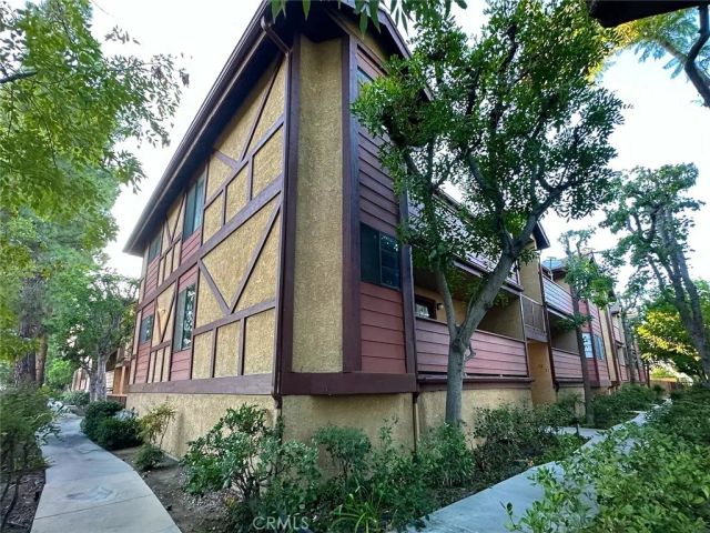 10220 De Soto Avenue 6, Chatsworth, CA 91311
