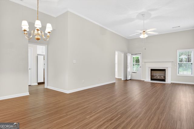 385 Autumn Glen Circle, Fayetteville, GA 30215