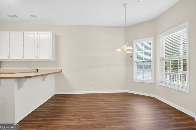 385 Autumn Glen Circle, Fayetteville, GA 30215