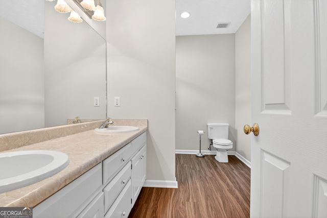 385 Autumn Glen Circle, Fayetteville, GA 30215