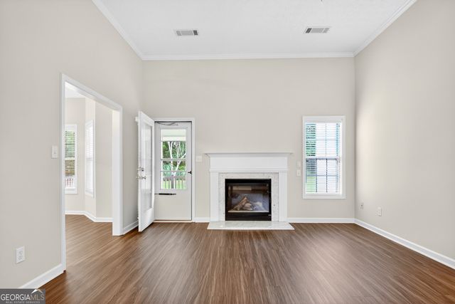 385 Autumn Glen Circle, Fayetteville, GA 30215