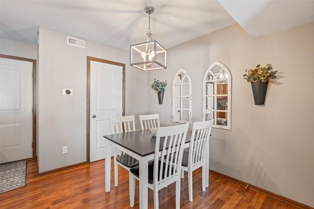 8601 Westown Parkway 24104, West Des Moines, IA 50266