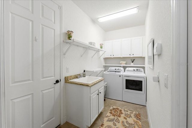 16717 BWANA PLACE, Bradenton, FL 34211