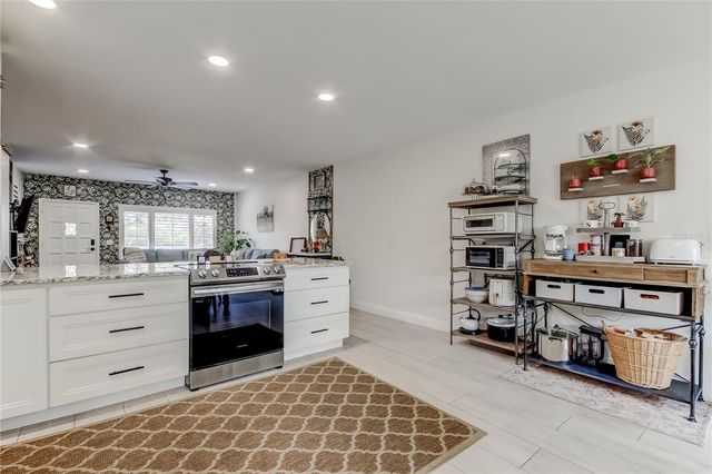 2170 AMERICUS BOULEVARD N 64, Clearwater, FL 33763