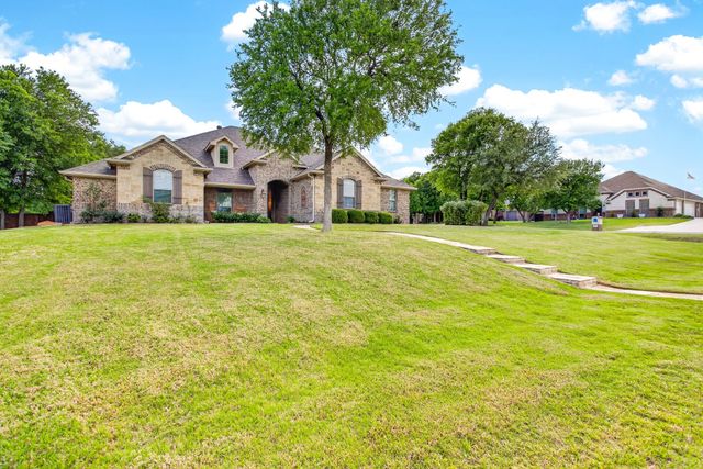 200 Golden Arrow Drive, Weatherford, TX 76087