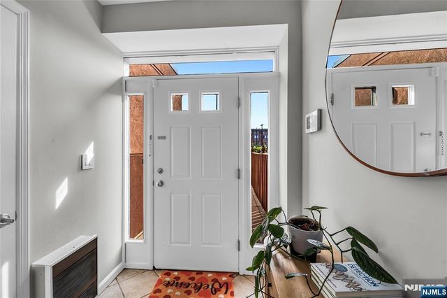 309 Hancock Court M309, Edgewater, NJ 07020