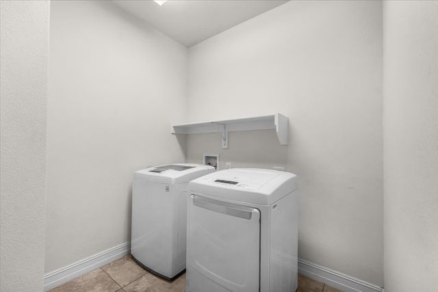 7521 Aubrac Way, Fort Worth, TX 76131