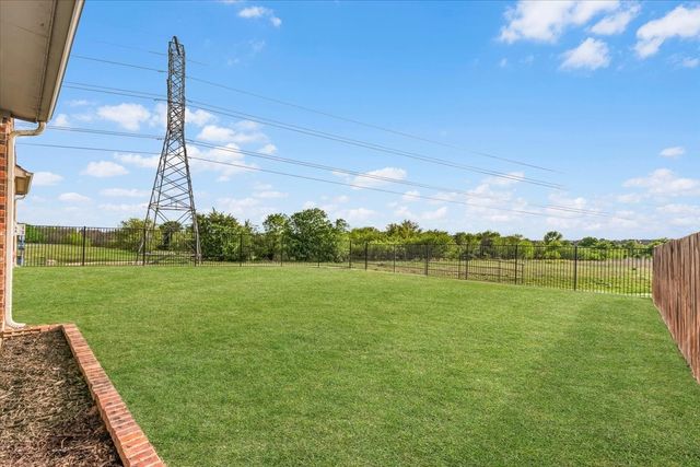 7521 Aubrac Way, Fort Worth, TX 76131