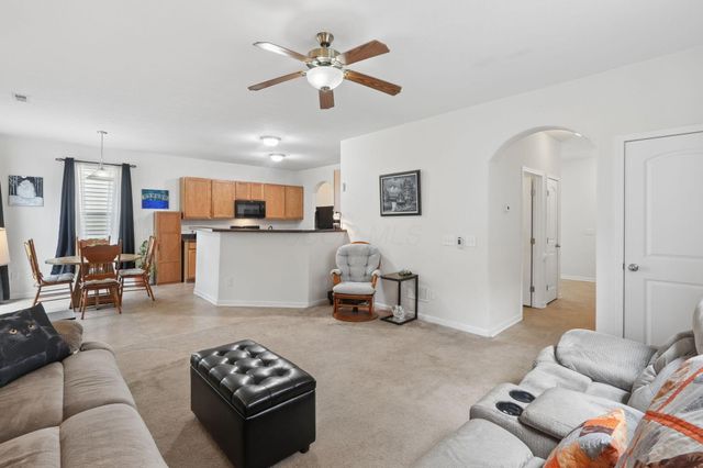 2501 Snowtip Lane, Grove City, OH 43123