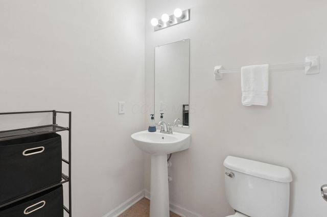 2501 Snowtip Lane, Grove City, OH 43123