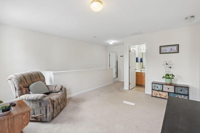 2501 Snowtip Lane, Grove City, OH 43123