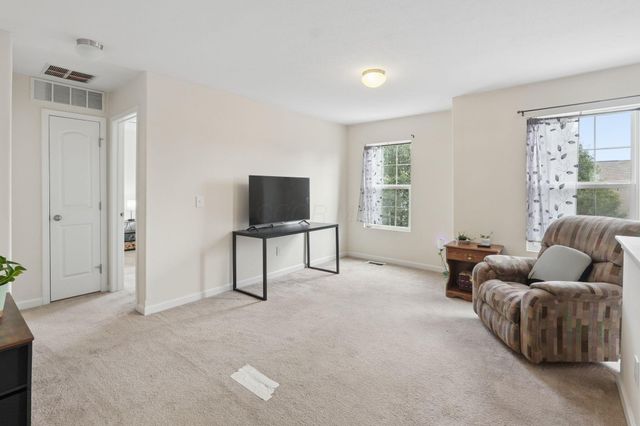 2501 Snowtip Lane, Grove City, OH 43123