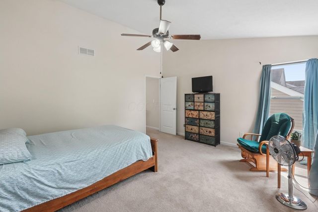 2501 Snowtip Lane, Grove City, OH 43123