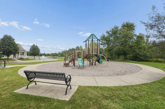 2501 Snowtip Lane, Grove City, OH 43123