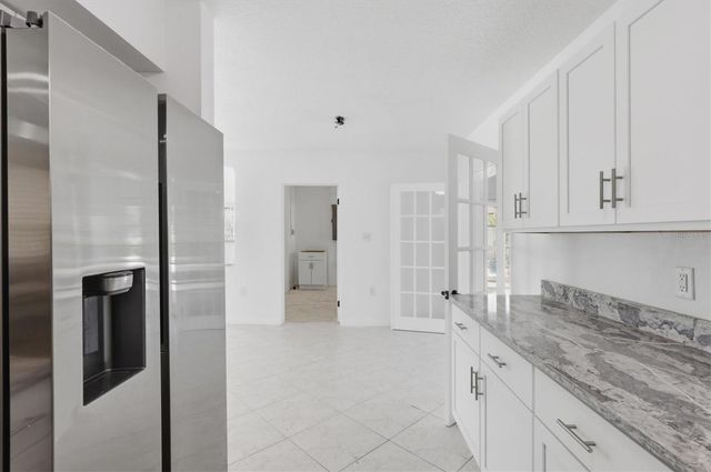 721 BAYSHORE DRIVE, Tarpon Springs, FL 34689