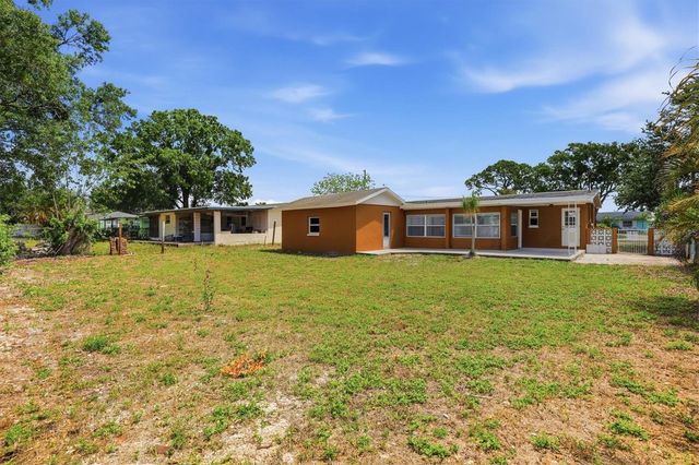 721 BAYSHORE DRIVE, Tarpon Springs, FL 34689