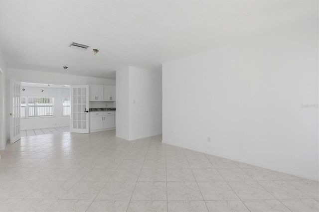 721 BAYSHORE DRIVE, Tarpon Springs, FL 34689