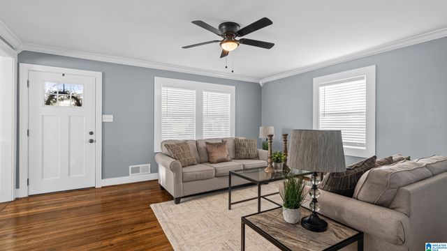 1329 4TH AVENUE W, Birmingham, AL 35208