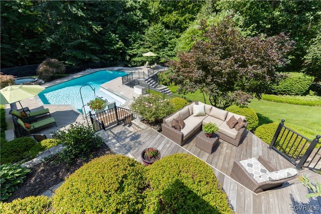 11319 Buckhead Ter, Midlothian, VA 23113