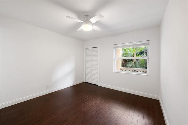 815 Middle River Drive 205, Fort Lauderdale, FL 33304