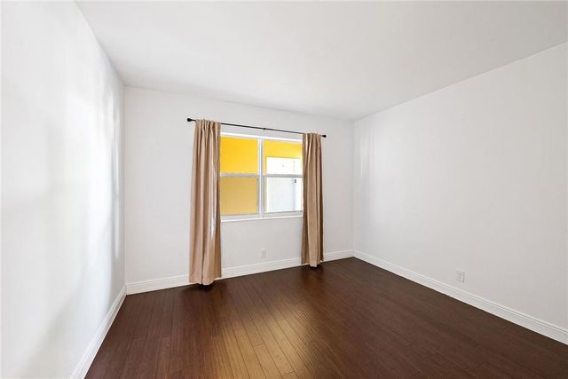 815 Middle River Drive 205, Fort Lauderdale, FL 33304