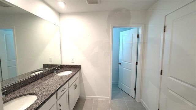 2947 CAMELLIA FLOWER STREET, Apopka, FL 32703