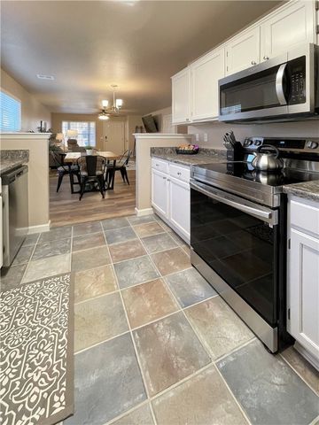 520 SE D Street, Bentonville, AR 72712