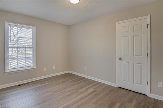 180 River Crest Court, Clemmons, NC 27012