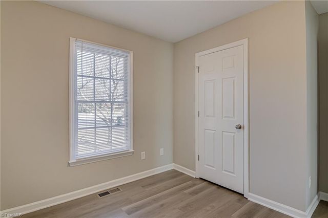 180 River Crest Court, Clemmons, NC 27012