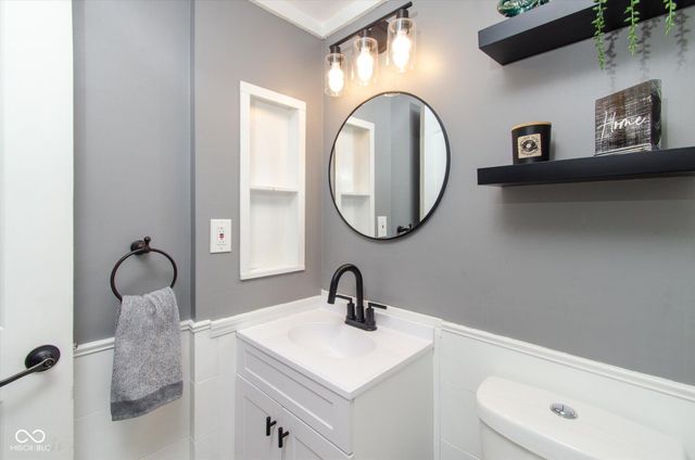 11505 E 10th Street, Indianapolis, IN 46229