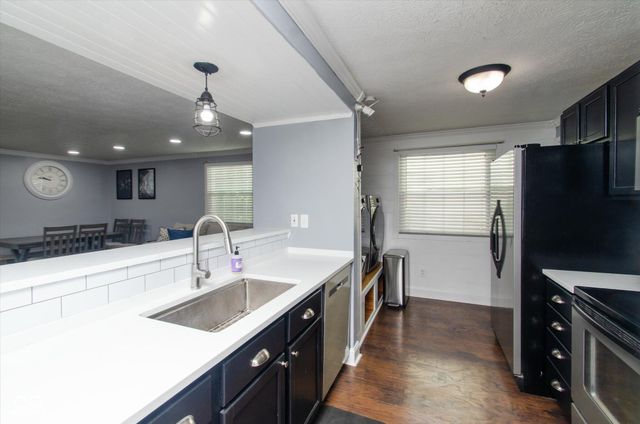 11505 E 10th Street, Indianapolis, IN 46229