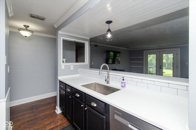 11505 E 10th Street, Indianapolis, IN 46229