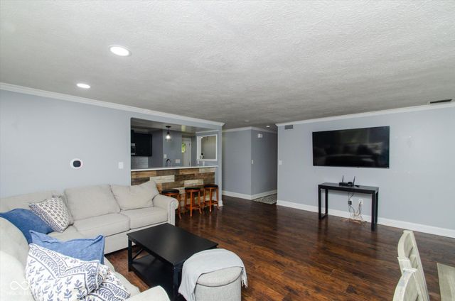 11505 E 10th Street, Indianapolis, IN 46229