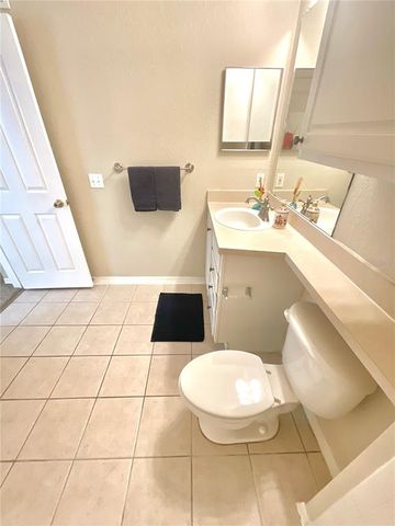 1375 LAKE SHADOW CIRCLE 11203, Maitland, FL 32751