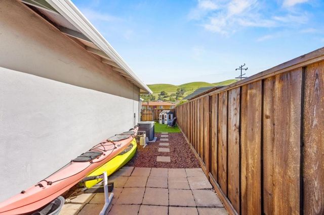 31355 Hugh Way, Hayward, CA 94544