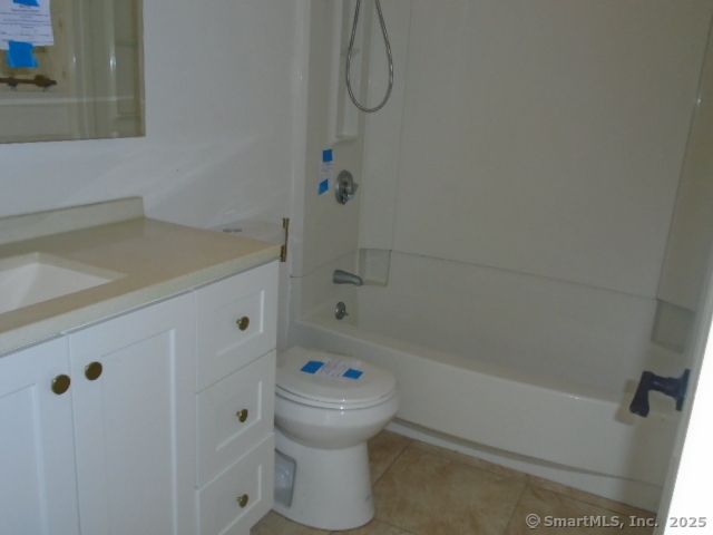 98 Cooke Street, Plainville, CT 06062