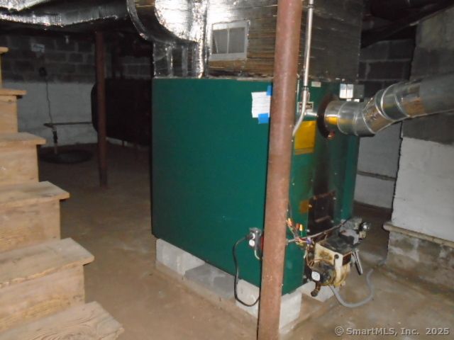 98 Cooke Street, Plainville, CT 06062