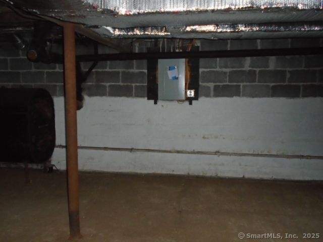 98 Cooke Street, Plainville, CT 06062