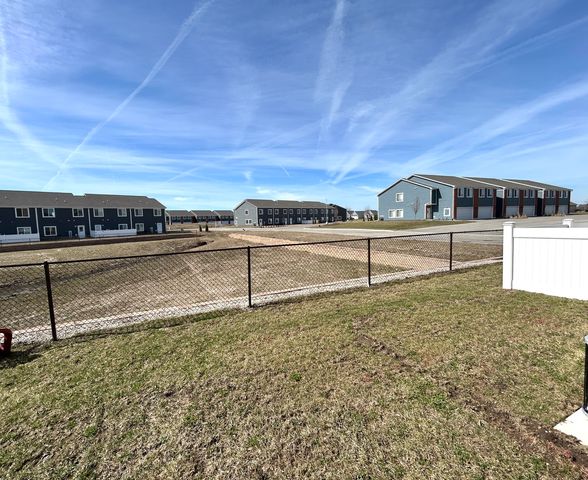 1123 Gillespie Lane 1123, Yorkville, IL 60560