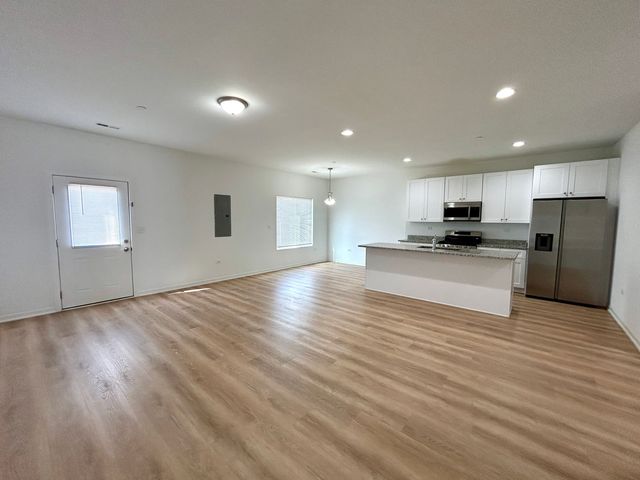 1123 Gillespie Lane 1123, Yorkville, IL 60560