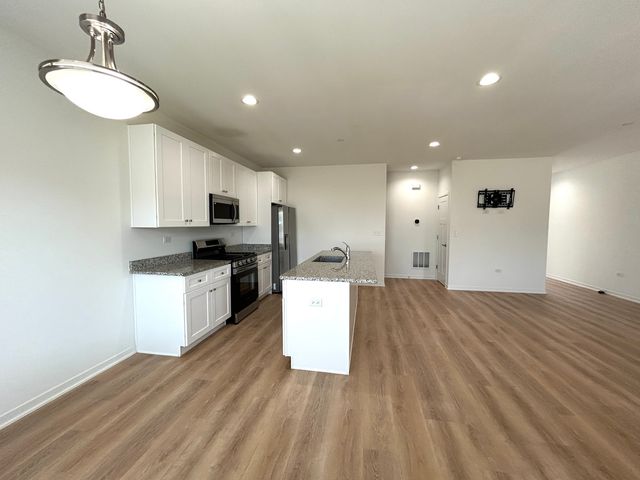 1123 Gillespie Lane 1123, Yorkville, IL 60560