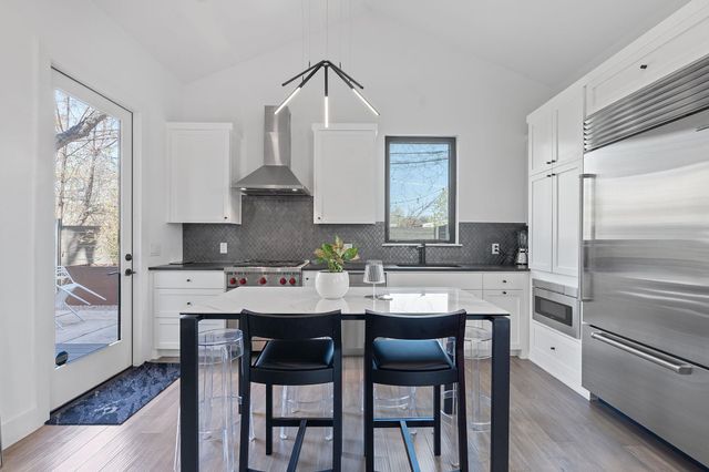 308 Onion ST, Austin, TX 78702