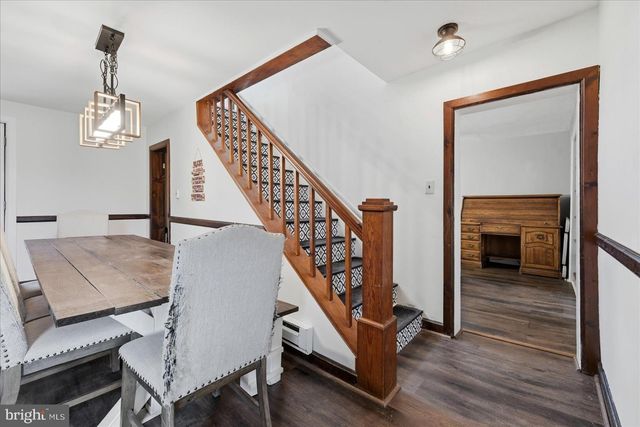 2221 BACK CREEK VALLEY RD, Hedgesville, WV 25427