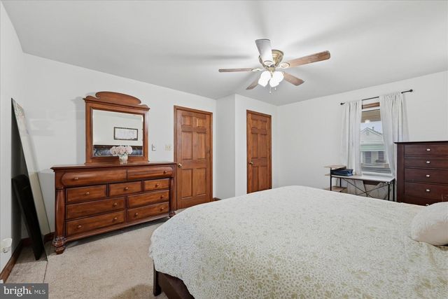 2221 BACK CREEK VALLEY RD, Hedgesville, WV 25427