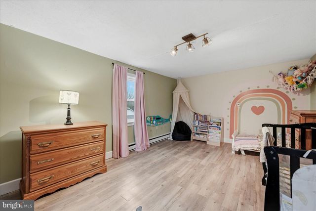 2221 BACK CREEK VALLEY RD, Hedgesville, WV 25427