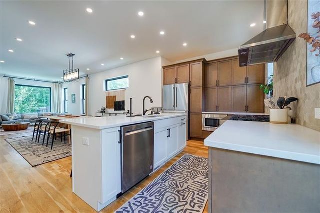 829 Barnett Street, Atlanta, GA 30306