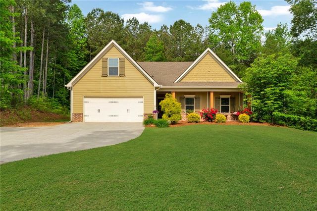 219 Woods Circle, Ball Ground, GA 30107