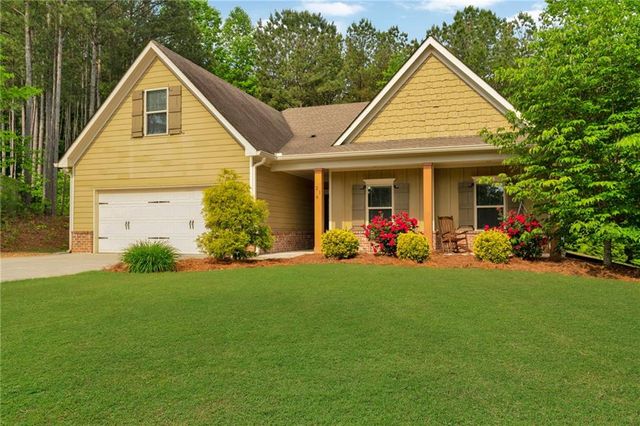 219 Woods Circle, Ball Ground, GA 30107