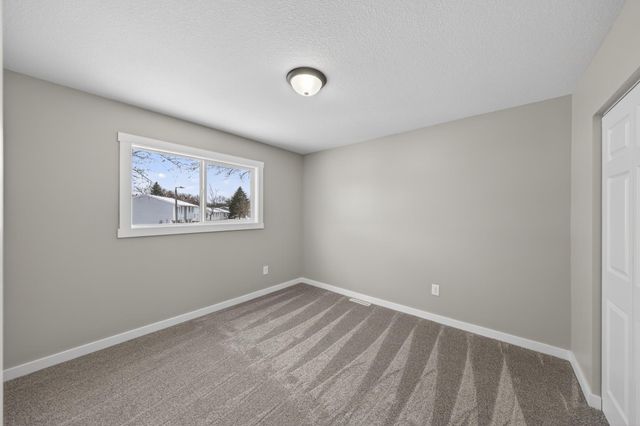 4356 Cimarron Court NW, Rochester, MN 55901